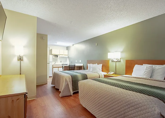 Hometowne By Red Roof - Dunlap Ave Motel Phoenix